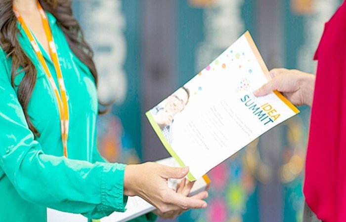 Pamphlets distribustion services in Lucknow